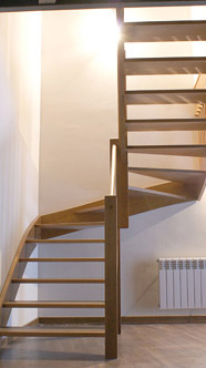 ESCALERAS DE MADERA